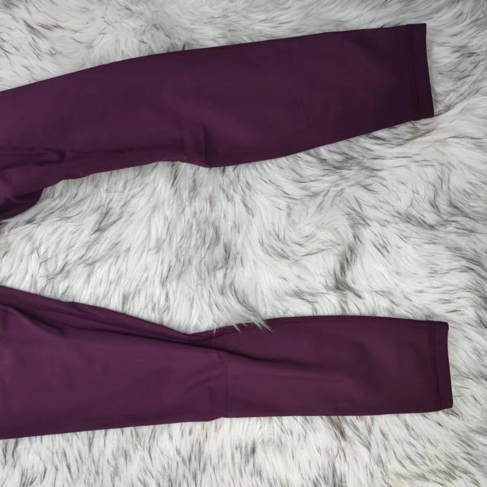 lululemon - Picture 4 of 7